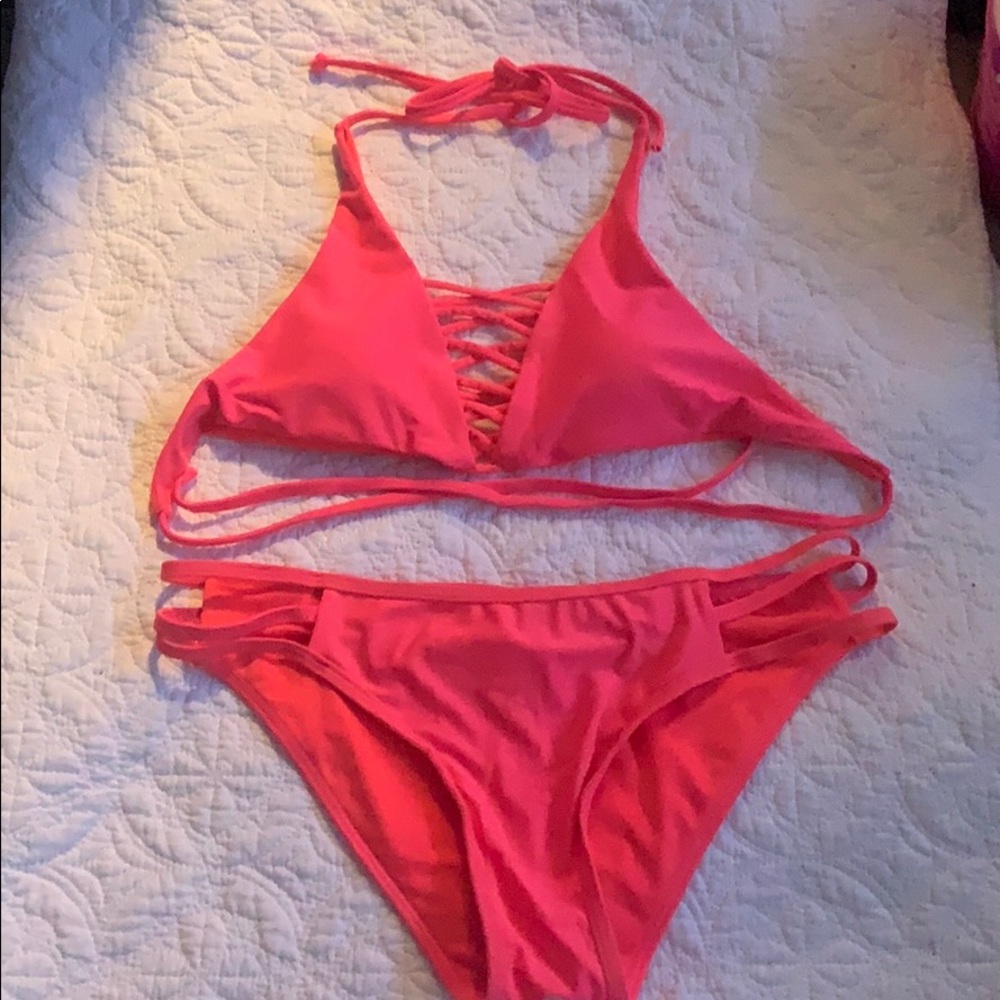 Light pink swim set